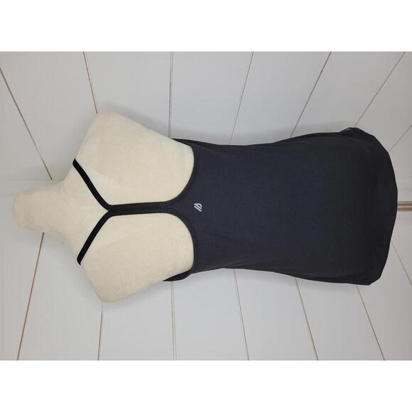 Eddie Bauer free dry large black tank with shelf bra - Picture 2 of 3